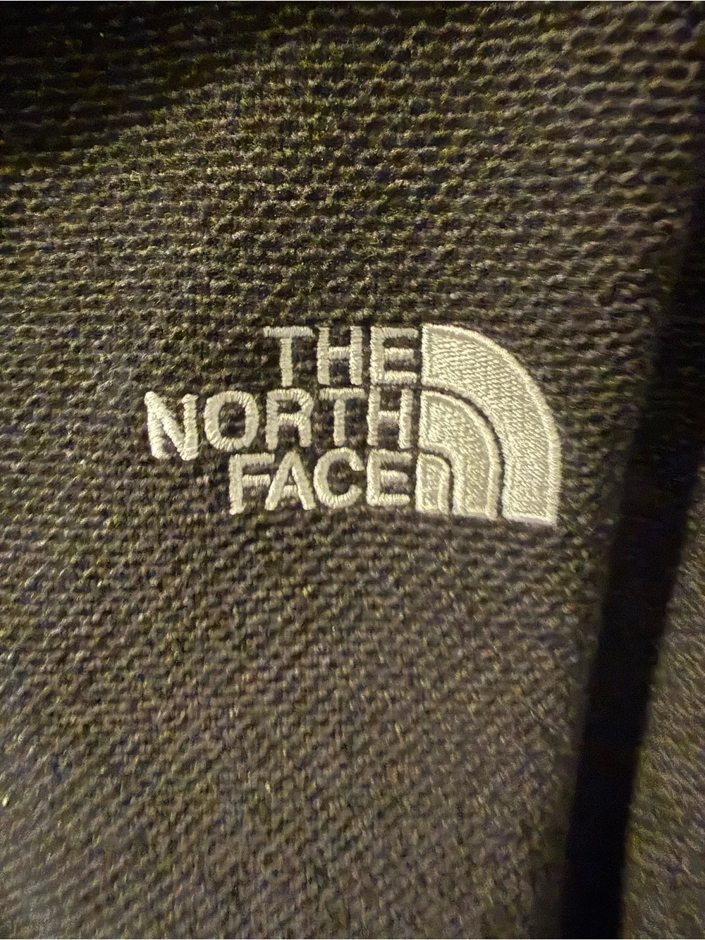 NWOT The North Face Men's Textured Black Half-Zip Fleece Pullover